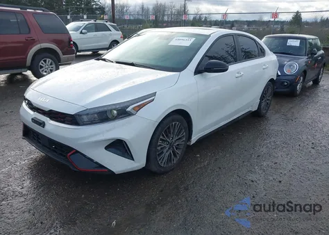 2023 Kia Forte Gt-Line z USA, uszkodzony, nr VIN 3KPF54AD4PE663948
